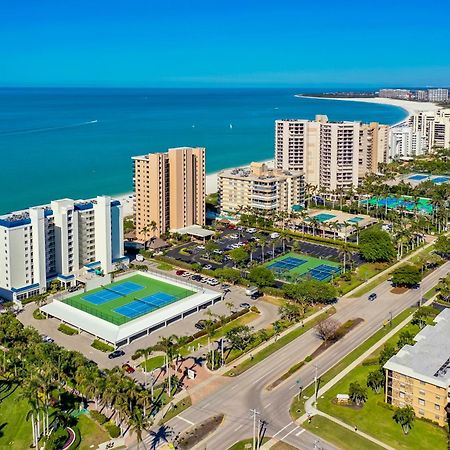 ליבוניה Totally Renovated Beachfront Condo At Apollo! מראה חיצוני תמונה